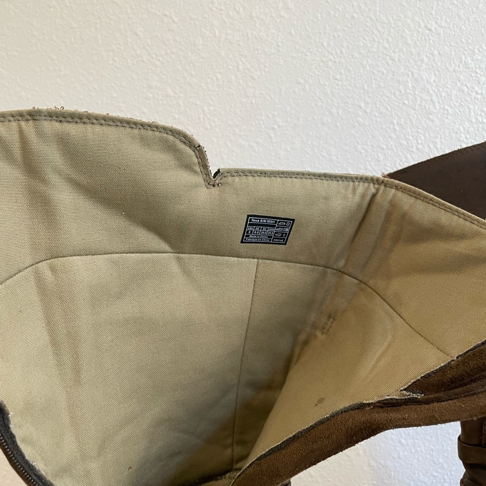 Teva | Brown De La Vina 1003011 Leather Side Zip Mid-Calf Riding Boots Size 8 - Picture 9 of 11